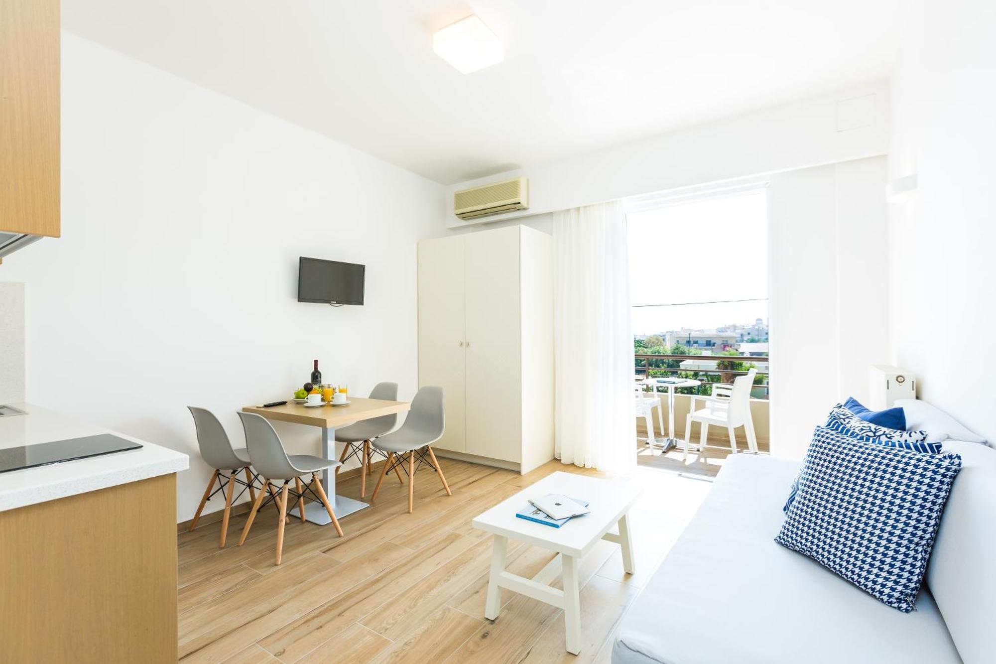 Eltina Hotel Ретимно Екстериор снимка
