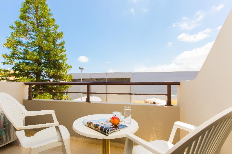 Eltina Hotel Ретимно Екстериор снимка